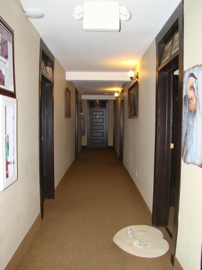 Hotel Cazan Mamou Exteriör bild