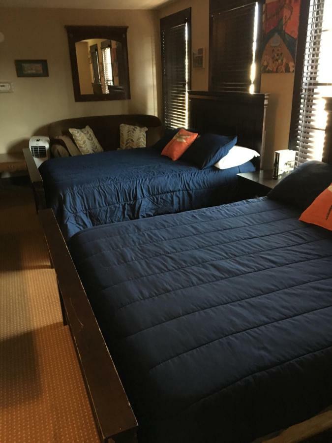 Hotel Cazan Mamou Exteriör bild